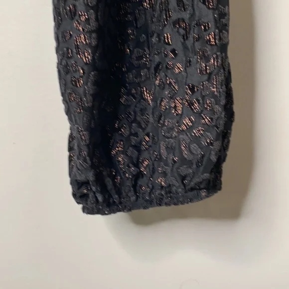 Zara Trafaluc Metallic Leopard Print Long Sleeve Crop Top - Picture 5 of 12